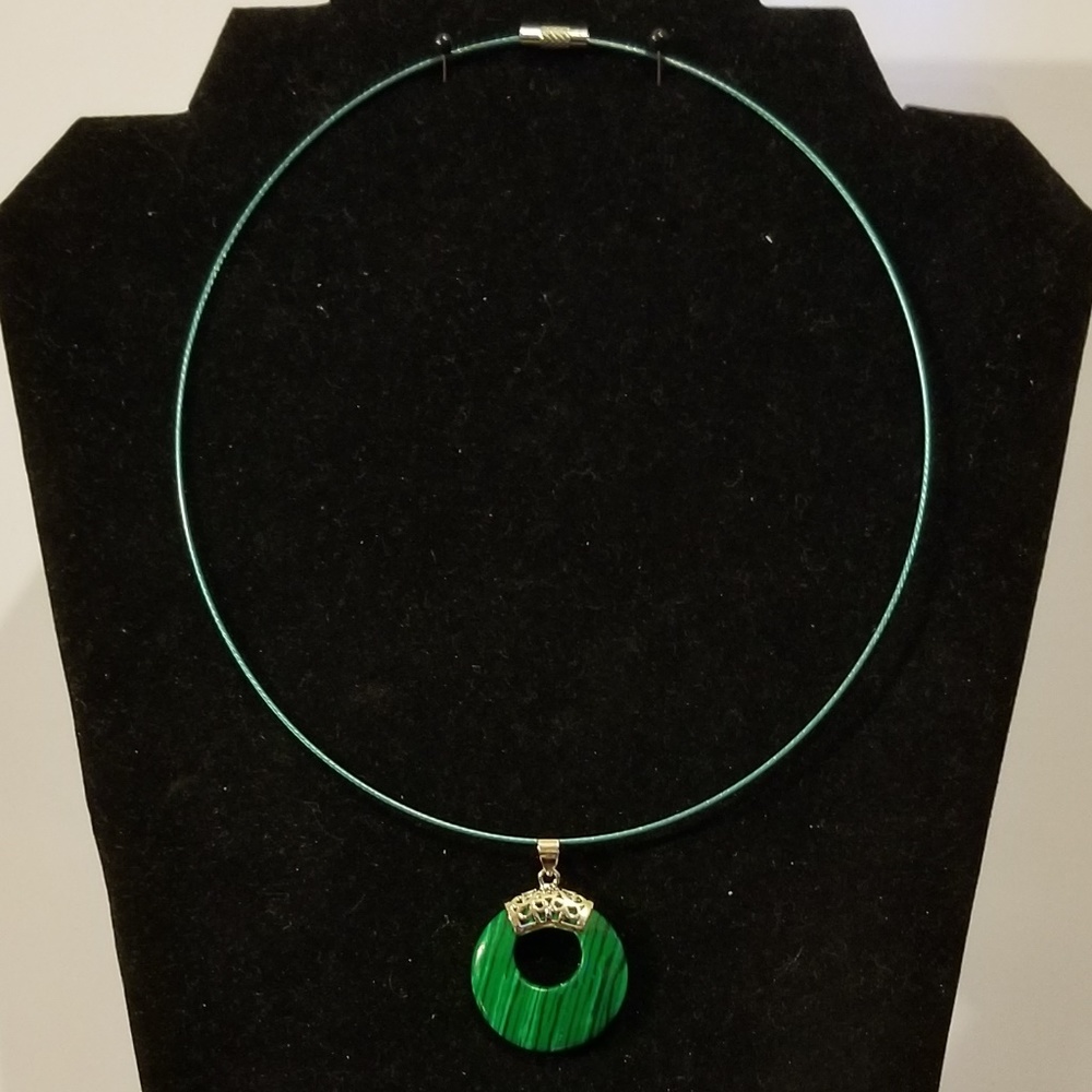 Gemstone Go-Go Memory Wire Necklace